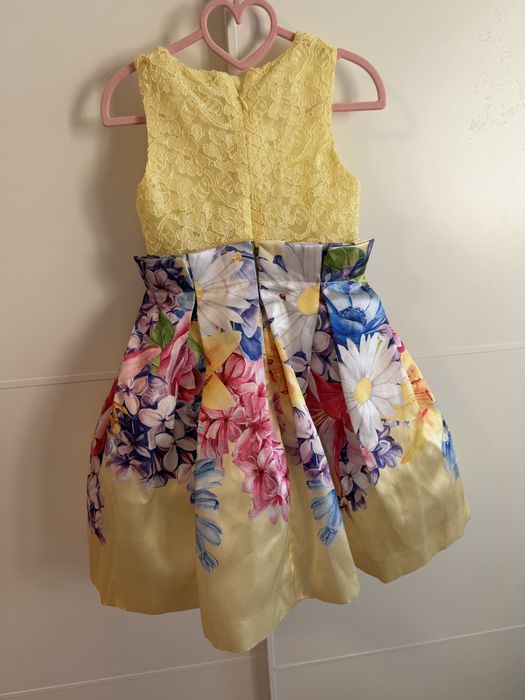 Рокля Petite Fleur 6-7 год