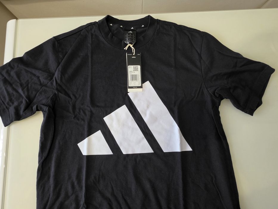 Черна тениска Adidas