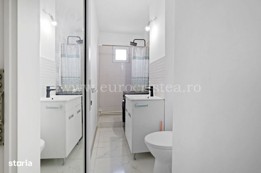 Apartament 3 camere de vânzare în Mangalia, Str. Sirenei — fotografia 3