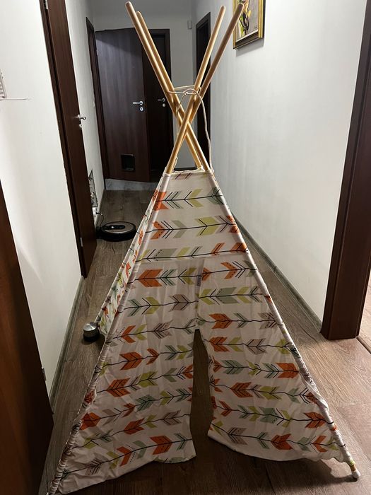 Продавам детска палатка тип типи (teepee)