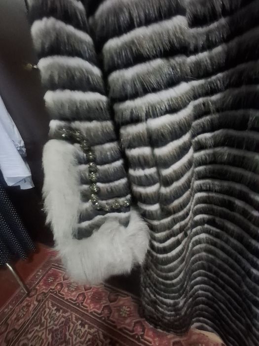 Пальто, новое, отдам дёшево