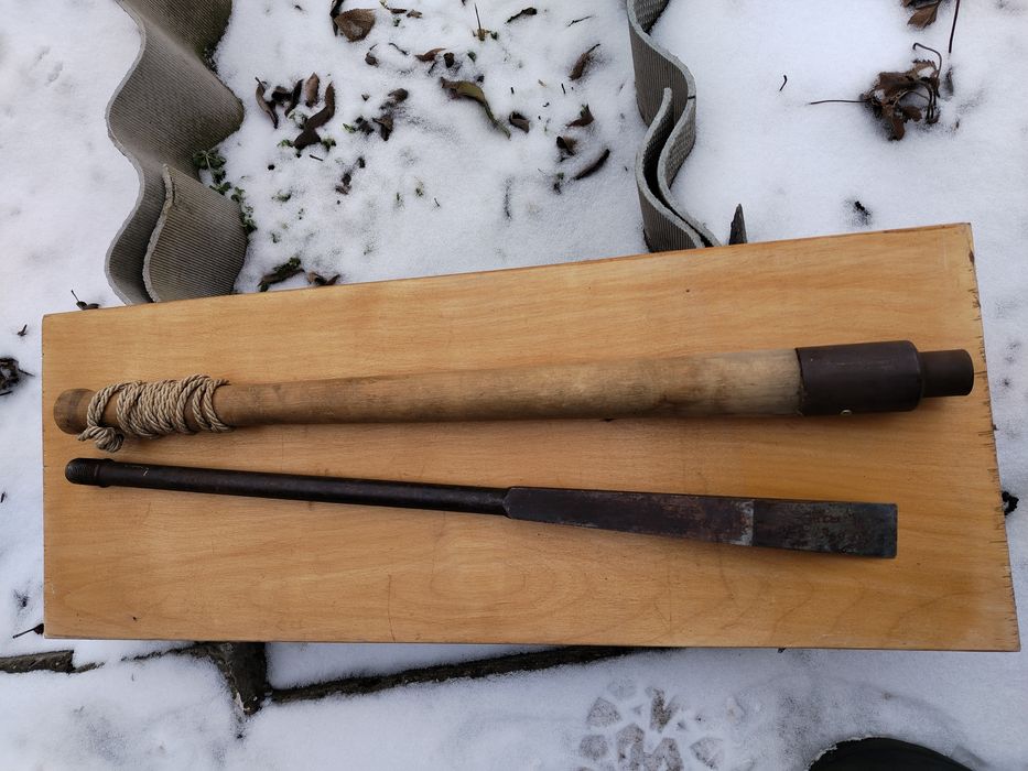 Пещьня для рыбалки зимний,