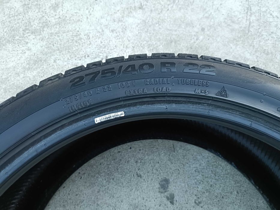 Doua anvelope iarna 275 40 22 continental crosscontact winter 7 mm