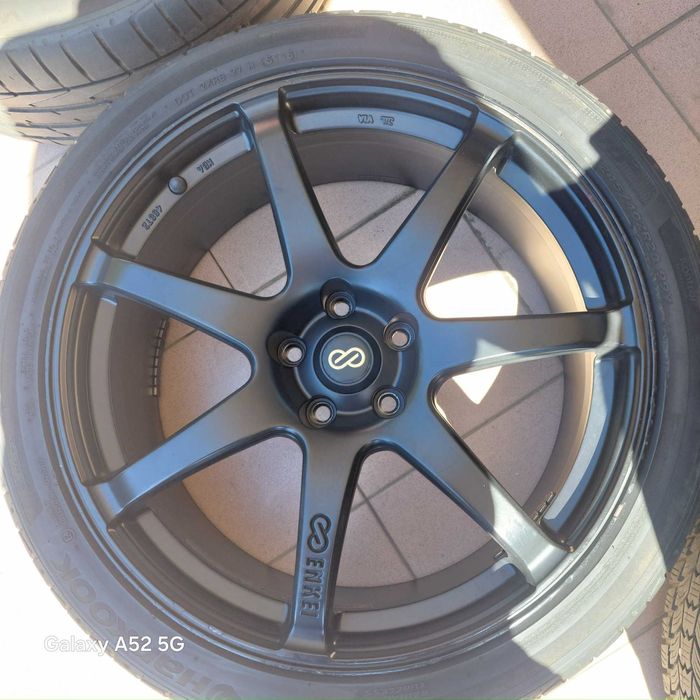 Джанти с гуми  245/40ZR20/99Y