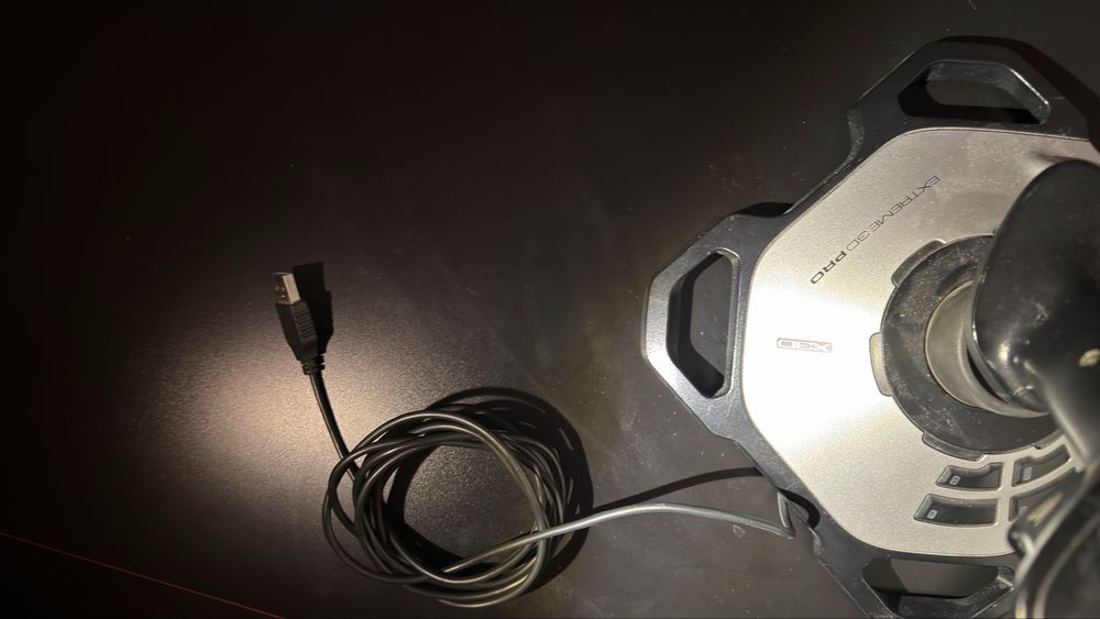 Джойстик Logitech Extreme 3D Pro