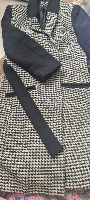 Продам осеннее пальто