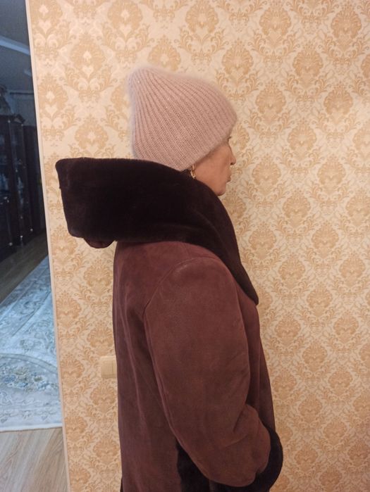 Продам срочно Шикарную дубленку