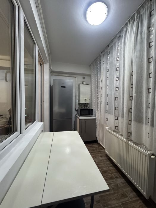 Apartament 2 camere de închiriat