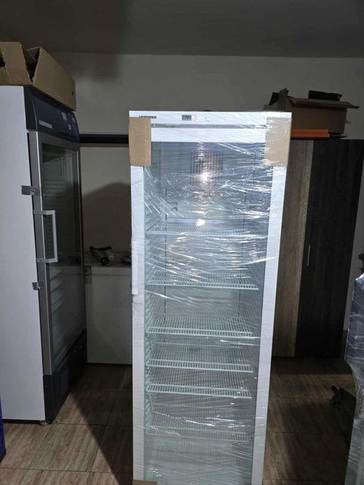 Хладилна Витрина Liebherr 4143