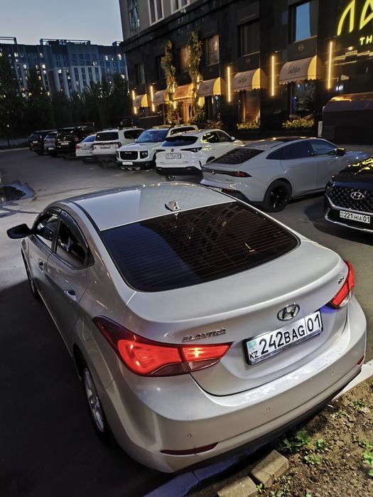 Hyundai elantra 2014