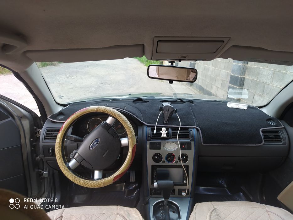 Срочно продам машину