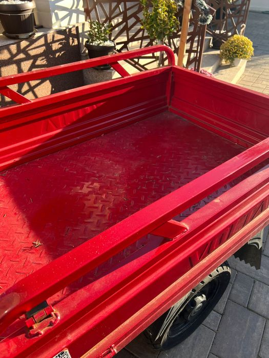 Triciclu electric, cu cabina, fara permis, 3900W, bena basculare