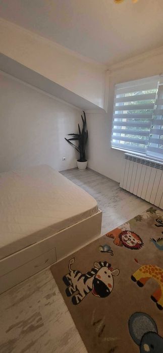 Дава се под наем Тристаен апартамент в София, Триъгълника - 78 кв.м за 750 € - Снимка #1