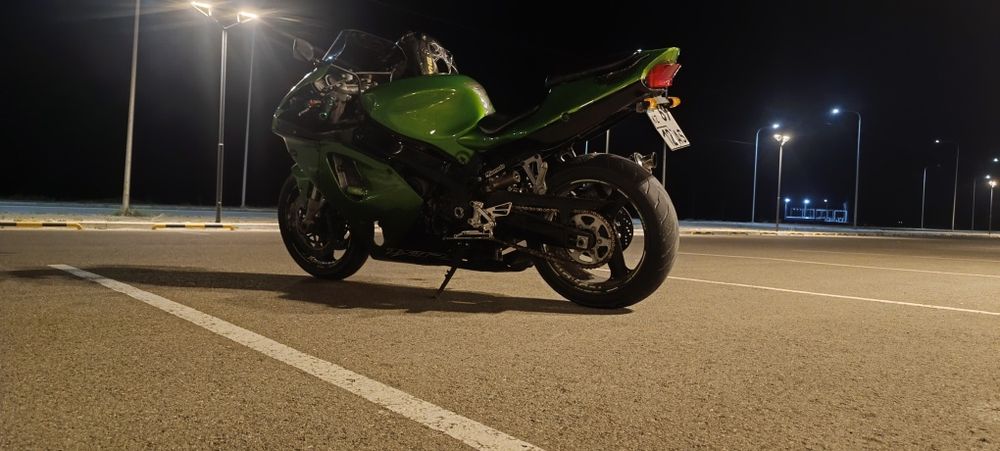Кавасаки Zx7r спорт