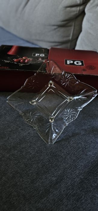 6 десертни чинии персийско стъкло