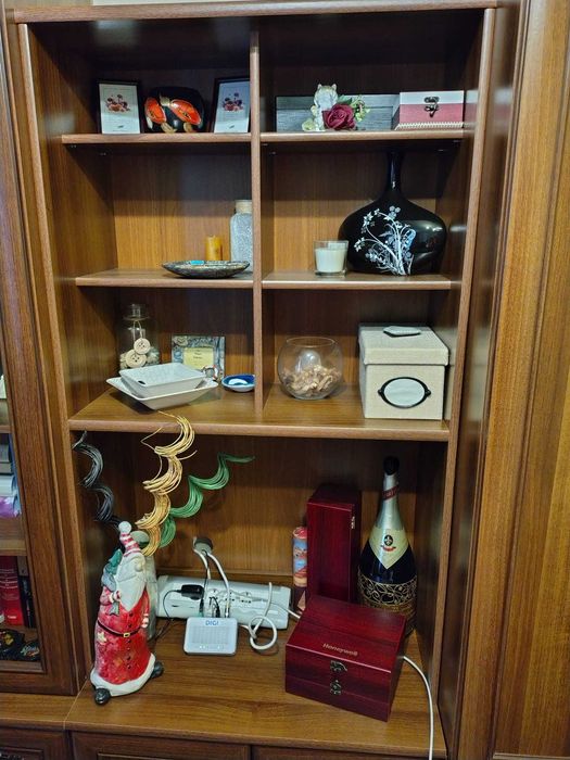 Biblioteca Wiki - Set living