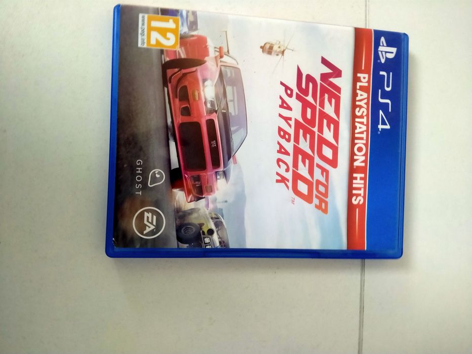 Продам оригинальный диск Need for Speed Payback для PlayStation 4