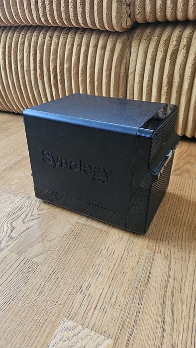Synology NAS DS420j