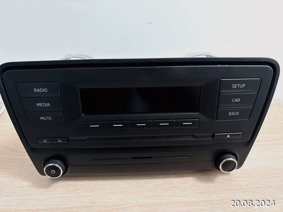Radio/cd original Skoda Octavia 3