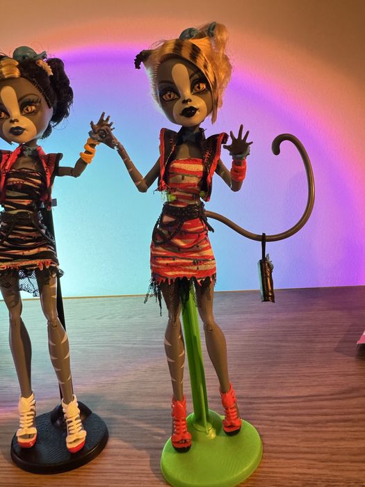 Papusi Monster High Meowlody si Purrsephone stare foarte buna