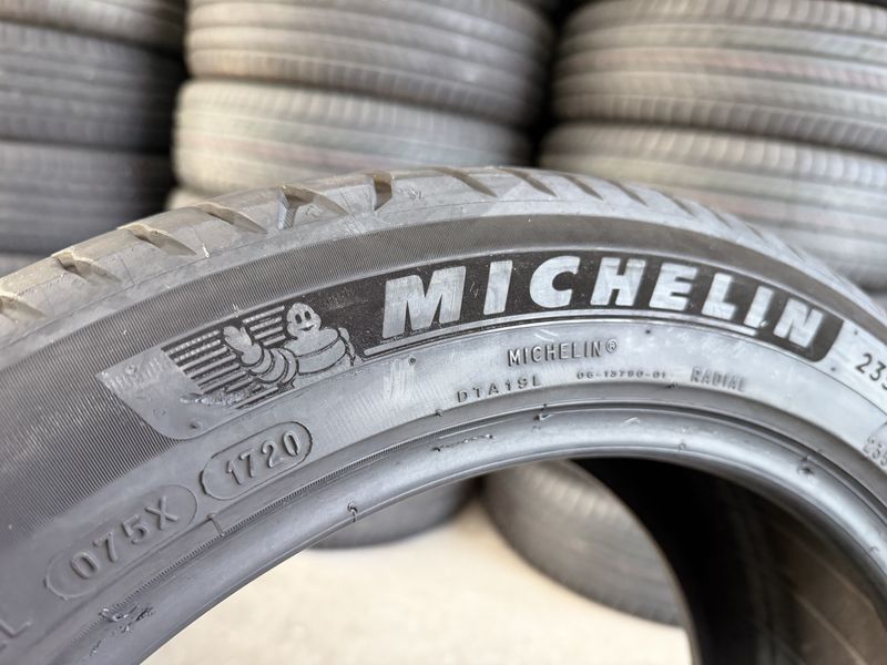235/45/18 MICHELIN 4бр