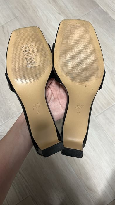 Босоножки мюли h&m