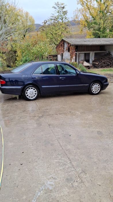 MERCEDES-BENZ E-Class 2000 — imagine 4