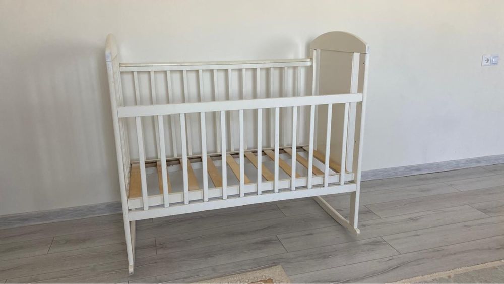 Детский манеж деревянный