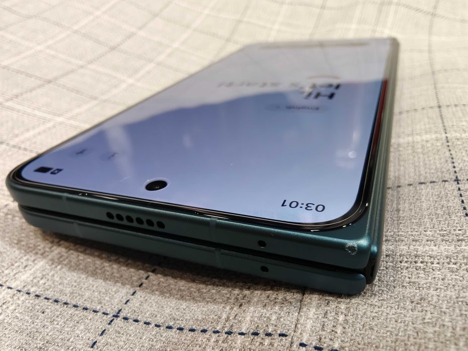 Vivo X Fold 6 12/256 син - сгъваем 8.02"; Dimensity 9500 Super; 7000mAh; Zeiss 200mpx