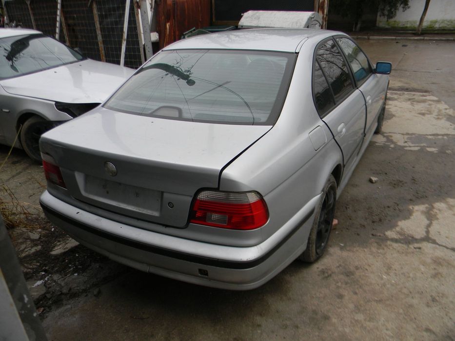 Dezmembrari  BMW 5 (E39)  1995  > 2004 528 i Benzina