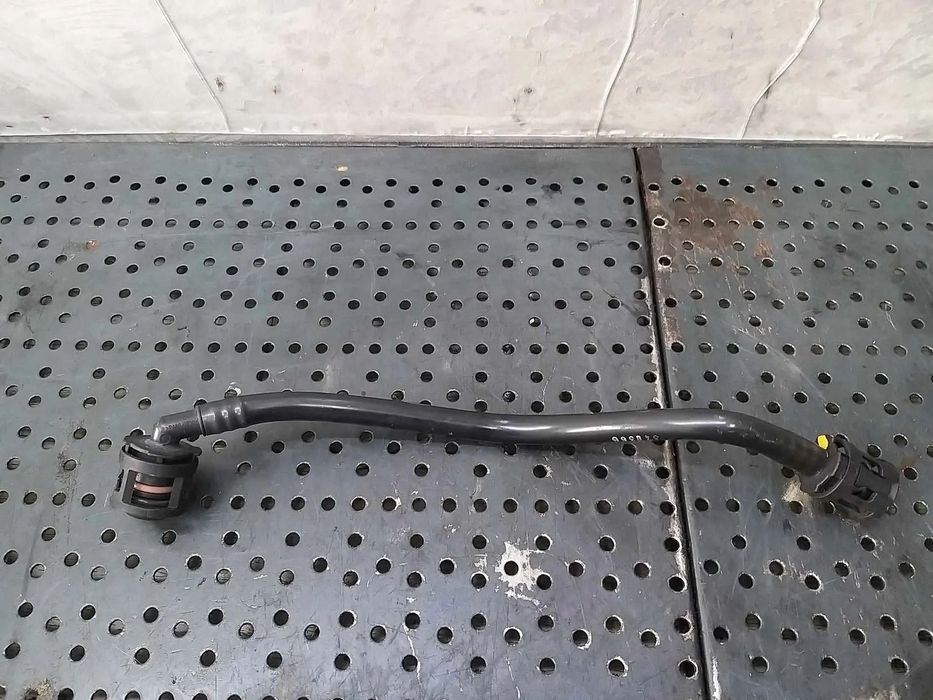 Furtun conducta vacuum 1.0 b ford fiesta 6 d1bg6758aa