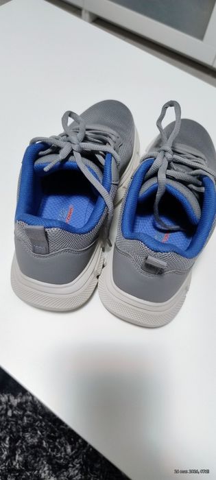 Skechers unisex mărimea 40