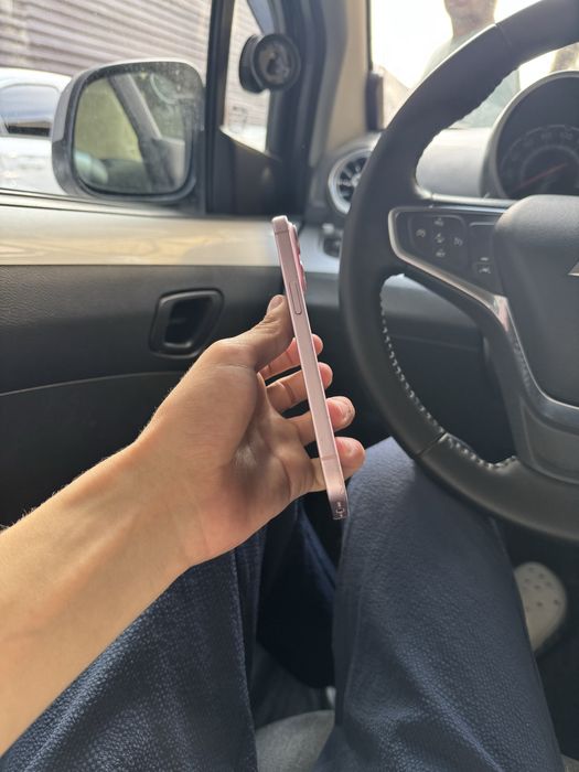 Iphone 15 rozviy karobkali 2ta sim kartali yomks 83%