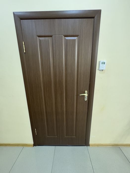 Продам дверь межкомнатную