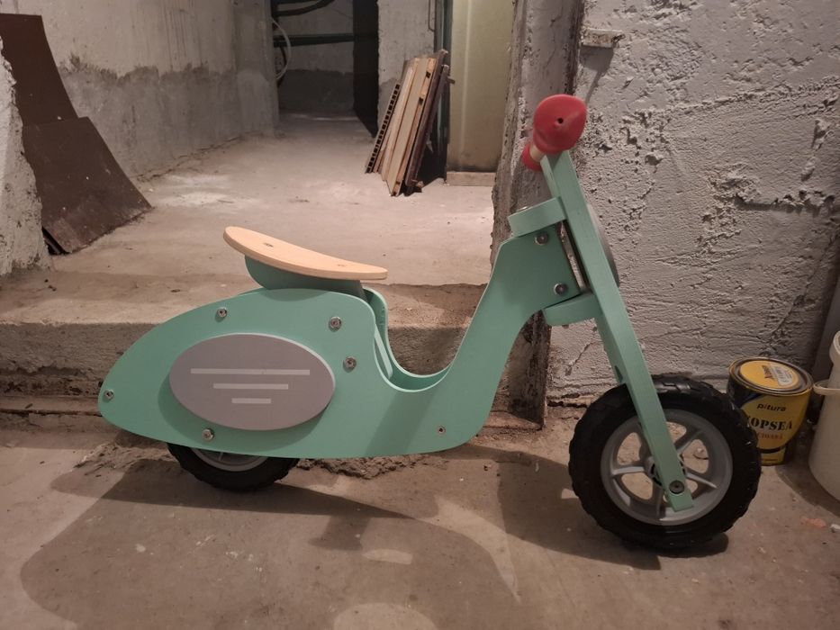 Bicicleta din lemn fara pedale, olive, Little Dutch