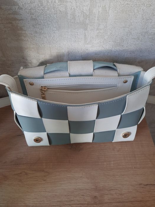 Сумка женская , через плечо , вместительная