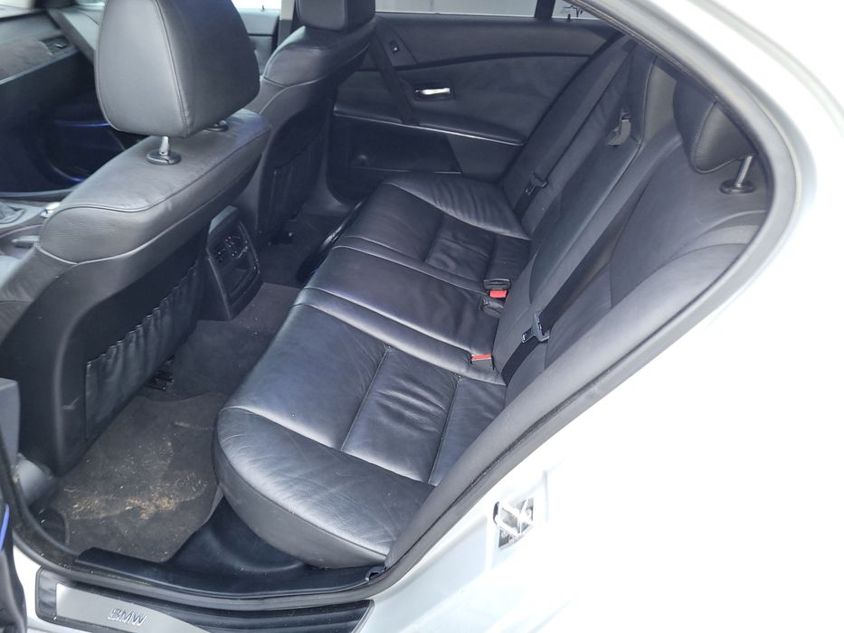 Interior piele neagra incalzit bmw e60
