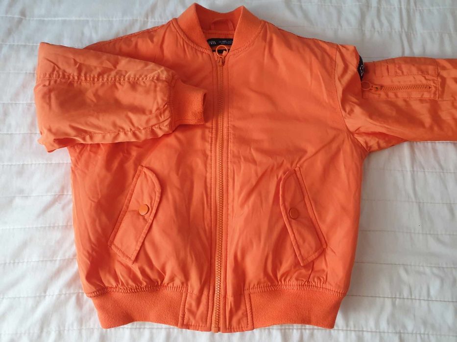 Zara - детско пролетно/преходно контрастно бомбър яке 116-128см