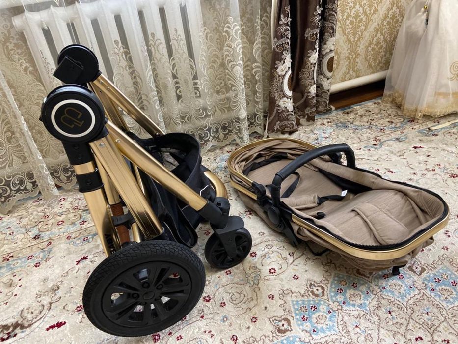 Продаю коляску