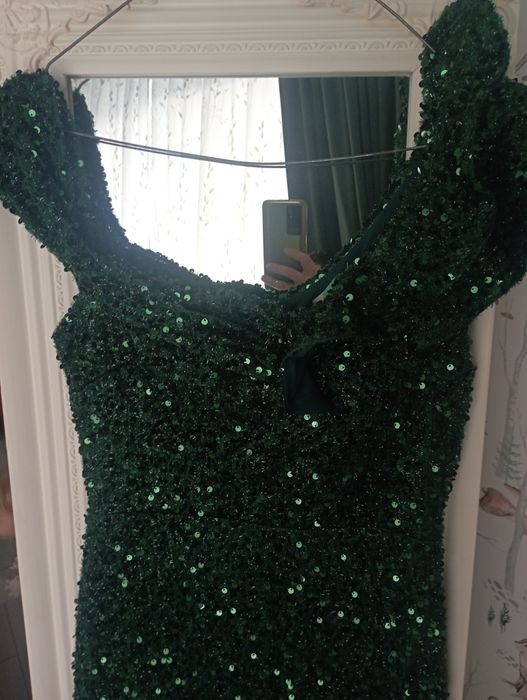 Rochie elegantă/ deosebită