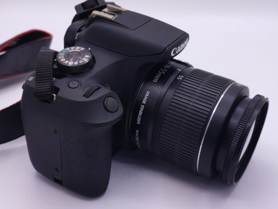 Camera foto DSLR Canon 2000D + obiectiv, Garantie 24 luni | #D89946