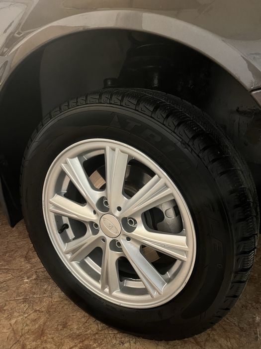 Титан Аттика 14