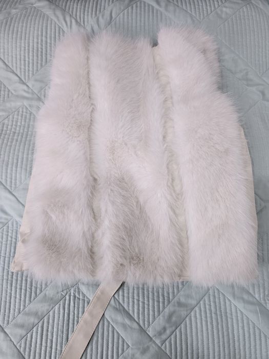 Детская меховая жилетка