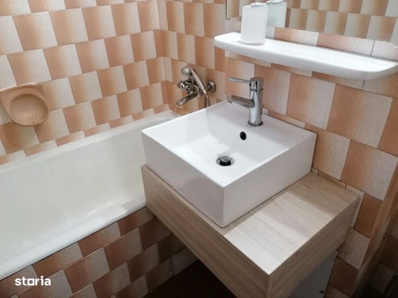 Apartament 3 camere 67 mp, 2 balcoane, parcare, Grigorescu