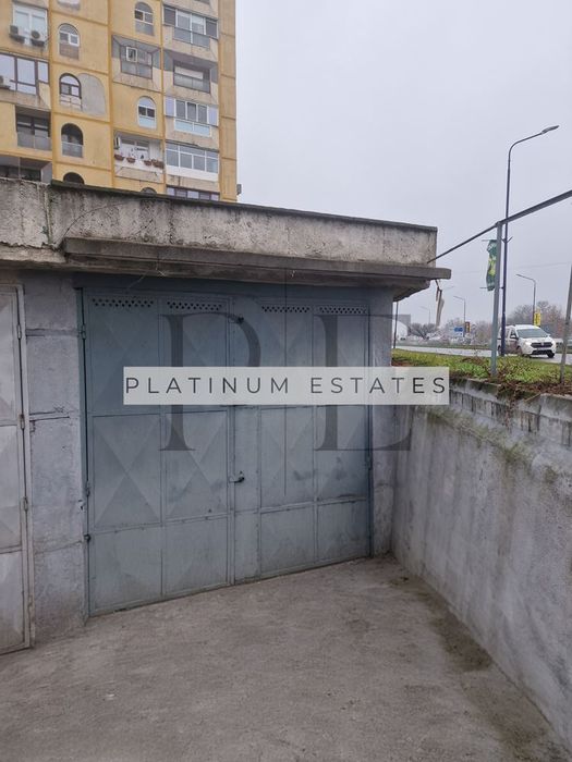 Продава се Тристаен апартамент в Пазарджик, Моста на Лютата - 89 кв.м за 920 €/кв.м - Снимка #11