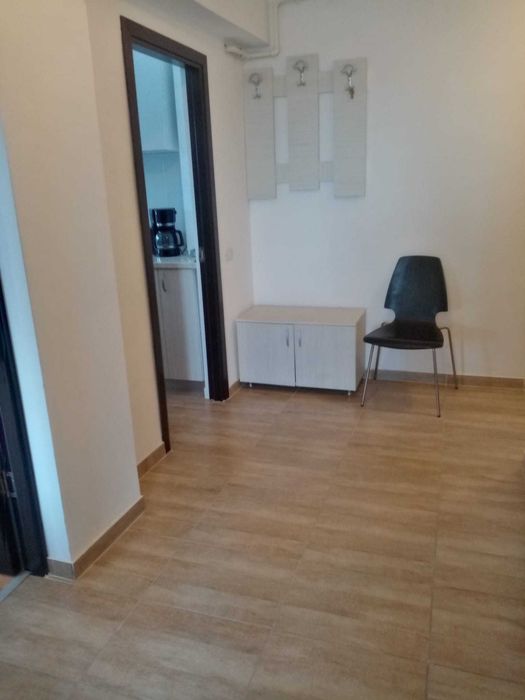 Închiriez apartament spațios, cu doua camere,  în Mamaia Nord,