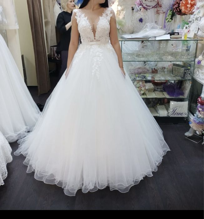 vand rochie mireasa+sandale mireasa marimea 36