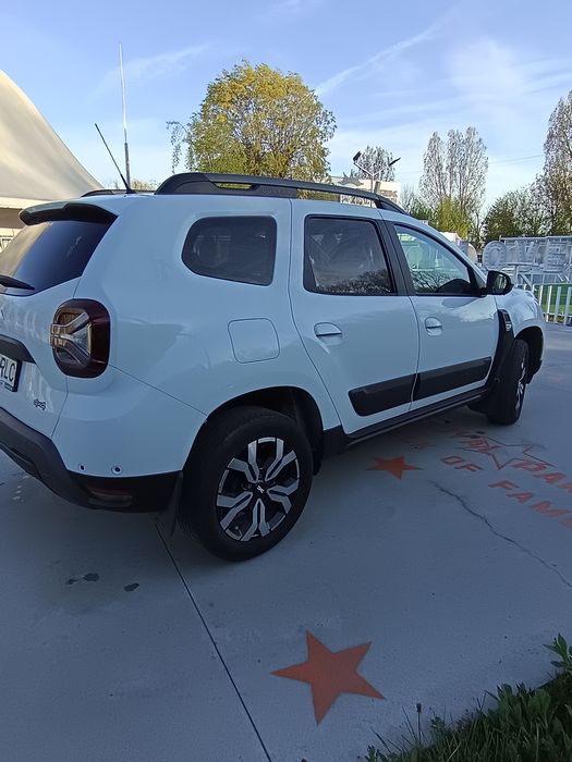 Vând Dacia Duster Unic Proprietar