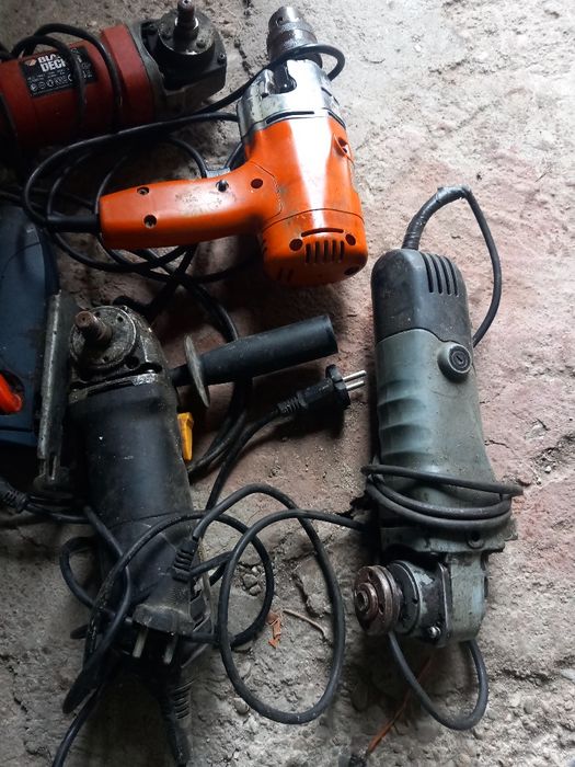 Vand scule electrice