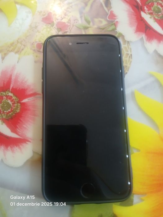 Iphone XR 256GB baterie 100%